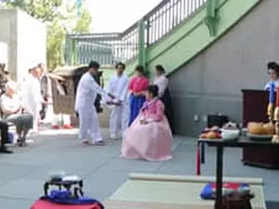 200년 된 가마타고 한국전통혼례