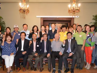 "데이비드 김 후보를 연방의회로"