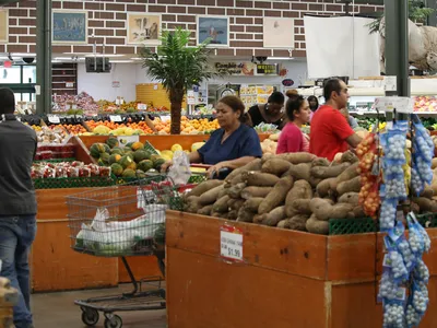〈주말 마트 정보〉 "초복 더위 건강식으로 이기세요"