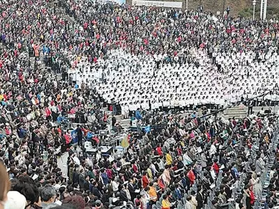 한국기독교, 교인수 줄고 목회자는 늘어