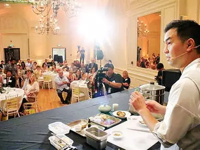 '한국의 멋과 맛' 주류사회에 홍보