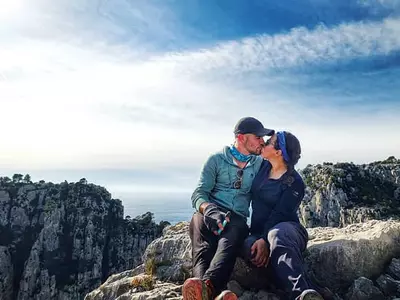 세계여행 중 IS 테러… 비극으로 막내린 ‘연인의 꿈’