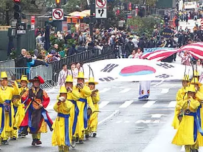 한인회, 둘루스 한복판서 '카퍼레이드'