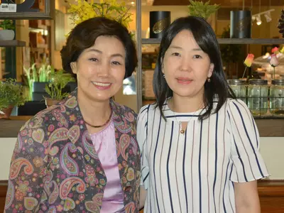 "지진 피해지 고아원 건축 도와 주세요"