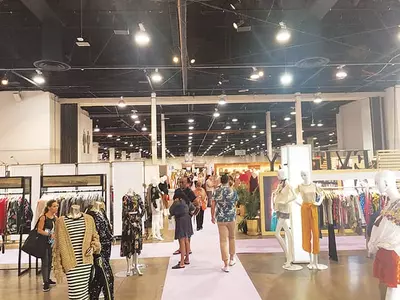 “매직쇼 덕 좀 보네”한껏 고무된 의류업계