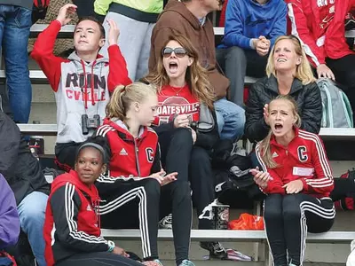 10대 성관계 . 마약 줄고, 우울증 자살충동은 급증