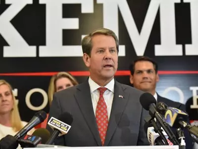 켐프 공화 주지사 후보 "여성표심을 잡아라"특명