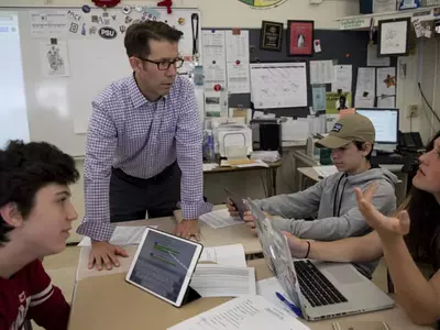 내로라하는 장학금 받고 명문대 오퍼받을 수도