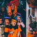 다가오는 할로윈... 가족과 함께 "Trick or Treat"
