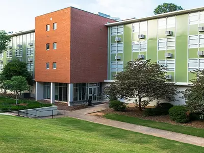 UGA 기숙사 한밤 화재