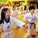 학교서 태권도 배워요