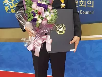 김형률 평통 회장, 국민훈장 목련장 수상