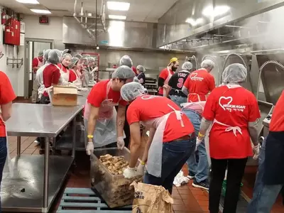 올 해도 변함없이 성탄절 노숙자 위로