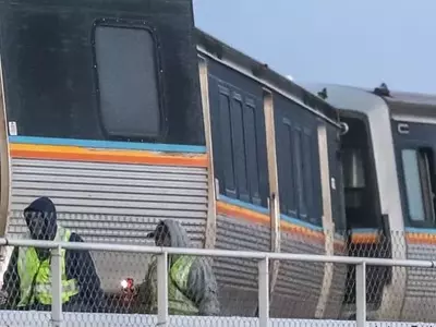 '아찔' 공항 연결 '마타' 철로 이탈... 인명피해 없어