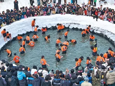 ‘얼음나라’화천-싱싱한‘은빛 추억’을 낚다