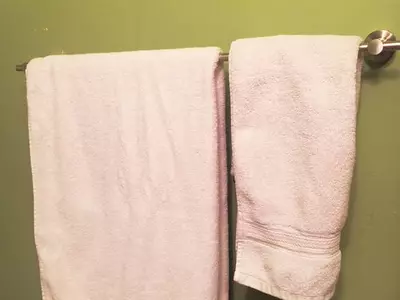 욕실 수건, 어린이와 함께 사용 마세요