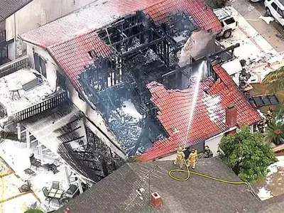 '마른 하늘에 날벼락'  파티 중 비행기 '꽝'