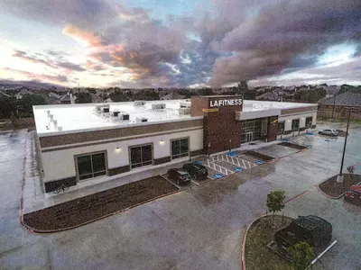 로렌스빌 유령상가에 'LA 피트니스'