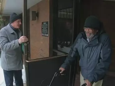 17살부터 56년 복역 미시간 최장기수 석방