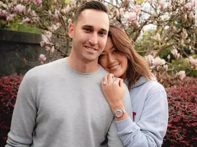 미셸 위, NBA 전설 웨스트 아들과 약혼