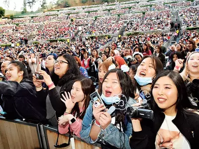 2만여 관객 운집  ‘최고의 감동 ’대축제