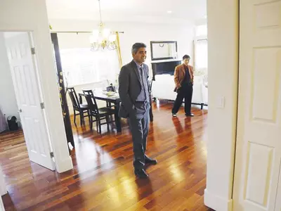 집 사고 팔때 에이전트 잘 만나야‘행복’