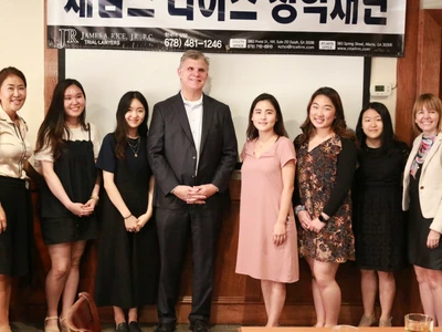 "꿈 잃지 말고 열심히 공부하세요"