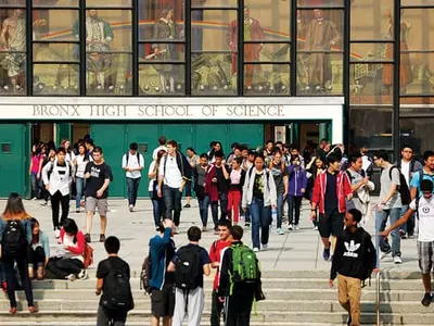 인상적 스펙 쌓고 학비부담도 줄이는 일석이조