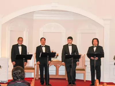 '맨즈 앙상블' 한여름 밤의 공연