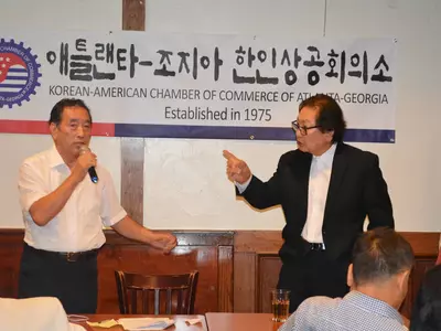 "활동 거의 없어...." 회비 납부 겨우 2명