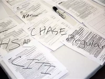 연초 세웠던 저축 목표 점검, 부수입 찾아라