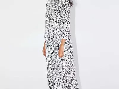 ‘땡땡이’ 드레스, 로열부터 서민까지 휘감다