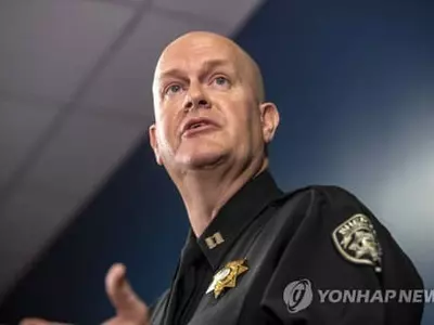 애틀랜타 경찰 대변인 인종차별 논란…"용의자 변호하냐" 비판