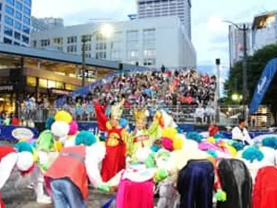 시애틀 퍼레이드서 한인팀 극찬