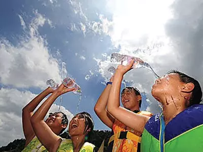 뛰는 도중 “아이고, 배야!”복통·설사 호소