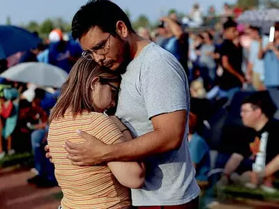 총기난사 뒤엔 ‘에코 파시즘’ 있다