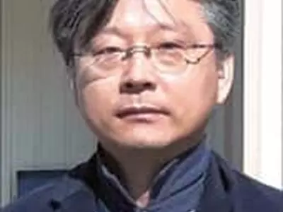 현지 행정직원 출신이 외무부 영사로