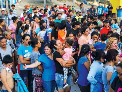 멕시코로 되돌려진 망명 이민자들