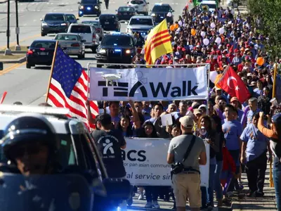 "아시안 권익 위해 함께 걸어요"