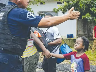 미국행 캐러밴 2천명 멕시코서 발 묶여