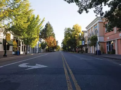 2년 전 산불 악몽 또… 눈물짓는‘와인 메카’