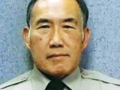 한인 교도관, 수감자에 피살