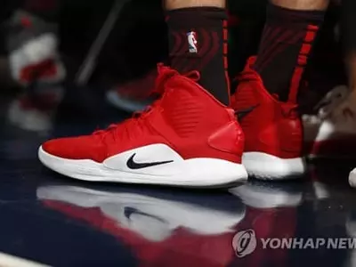 나이키, 아마존서 의류·신발 철수… “소비자와 직거래하겠다”