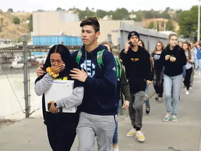 한인들 다수 거주… 충격속 자녀 생사에 애태워