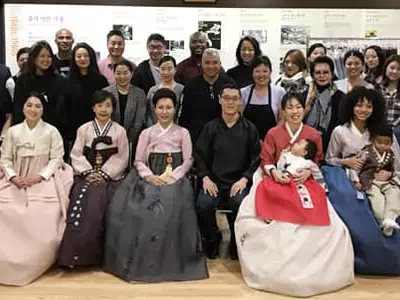 한인입양인들“한복입고 사진 찍었어요”