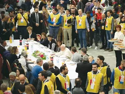 교황,  소외계층  1,500여명  초청  오찬