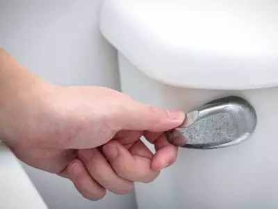 화장실 물 한번 내리면 얼마?