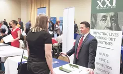 업주들 부적격 지원자 골라내기 척도로 사용