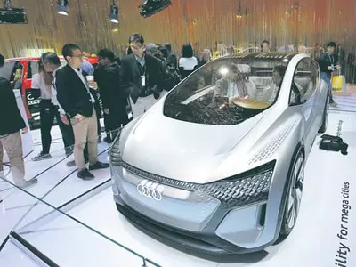 오토쇼 방불케 하는 CES