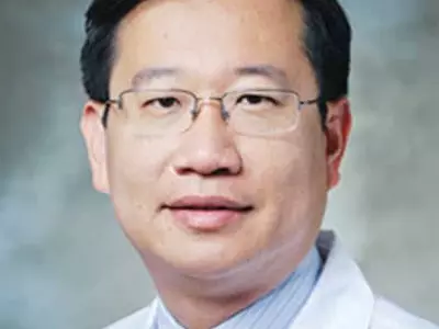 “수퍼스타들 미래 좌우하는, 손의 신”